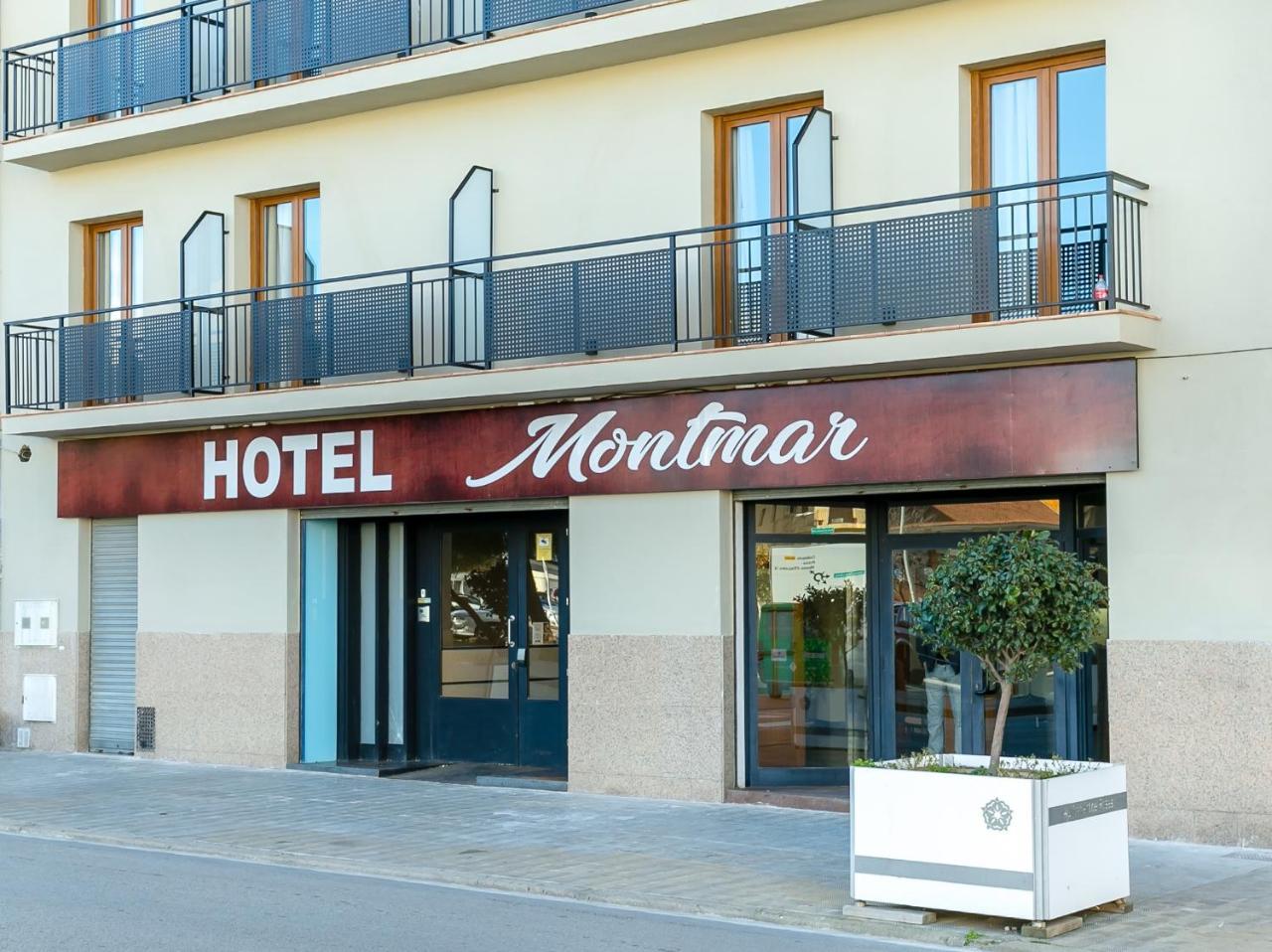 Hotel Montmar Roses Exterior photo